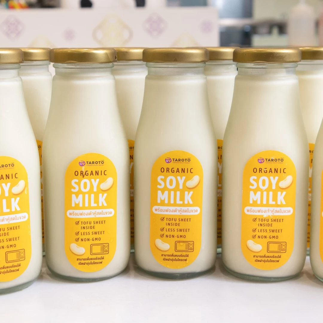 Premium Soy Milk (to-go)