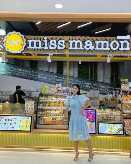 ขอบคุณ คุณลูกค้าที่น่ารัก K. @moowhan.ss  ที่เลิฟมาม่อนเค้ก ไม่เคยเบื่อ 